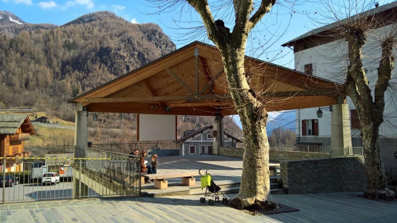 Grazioso Monolocale A Pochi Passi Dal Centro Cittadino Apartamento Chiesa in Valmalenco Exterior foto